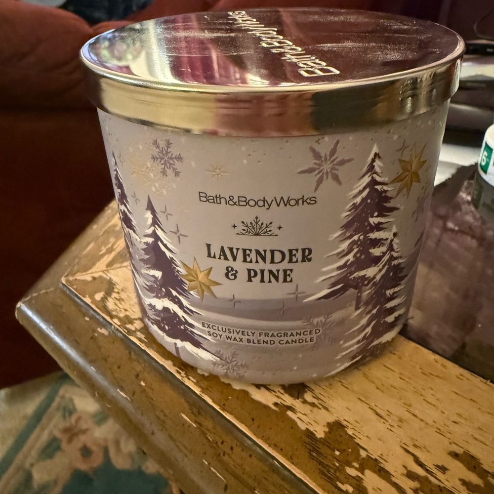 Bath & Body Works Lavender & Pine Holiday Soy Candle - White & Purple